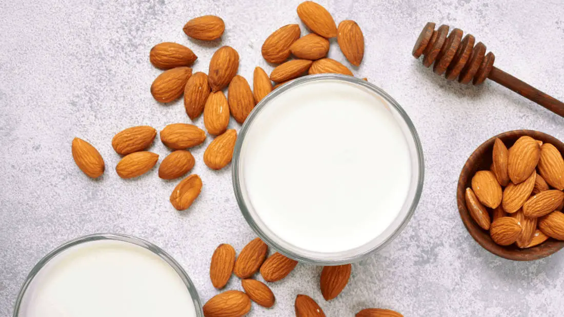 6 Reasons Why You Shouldn't Drink Almond Milk